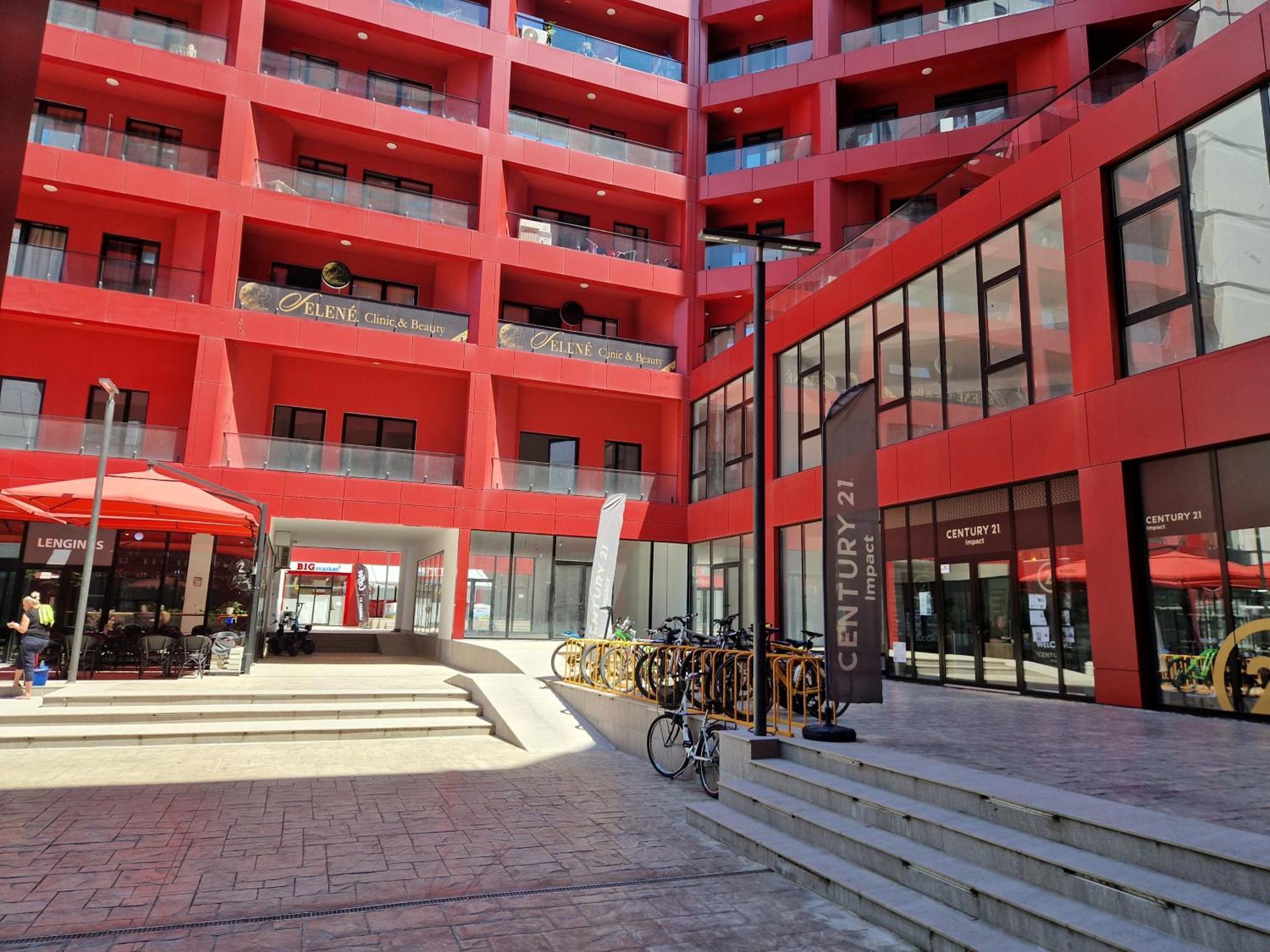 Red & White Palace Apartment Tirana Exterior foto